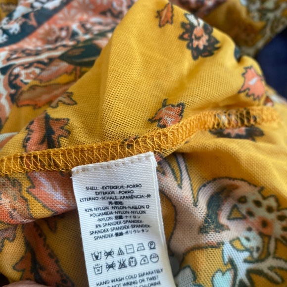 Free People M Havana Floral Print Surplice Top - Picture 11 of 12